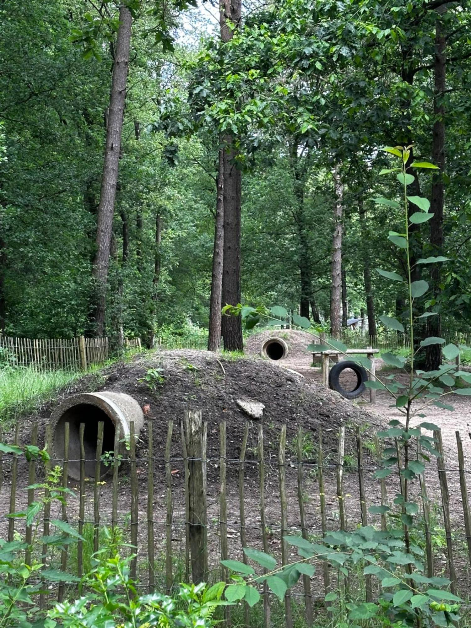Sfeervolle Blokhut Op De Veluwe Op Recreatiepark Topparken In Beekbergen Met Vrije Tuin En Eigen Parkeerplaats Екстериор снимка